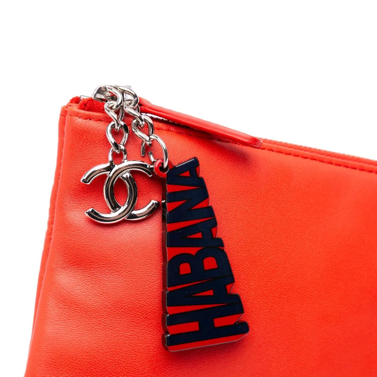 Thumbnail - Chanel Clutches - Medium Printed Lambskin Cuba La Habana O Case Clut - Gr. unisize - in Rot - für Damen