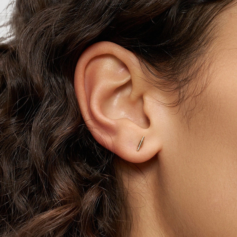 Liebeskind Berlin Ohrstecker Edelstahl Twist gold(Image 7)