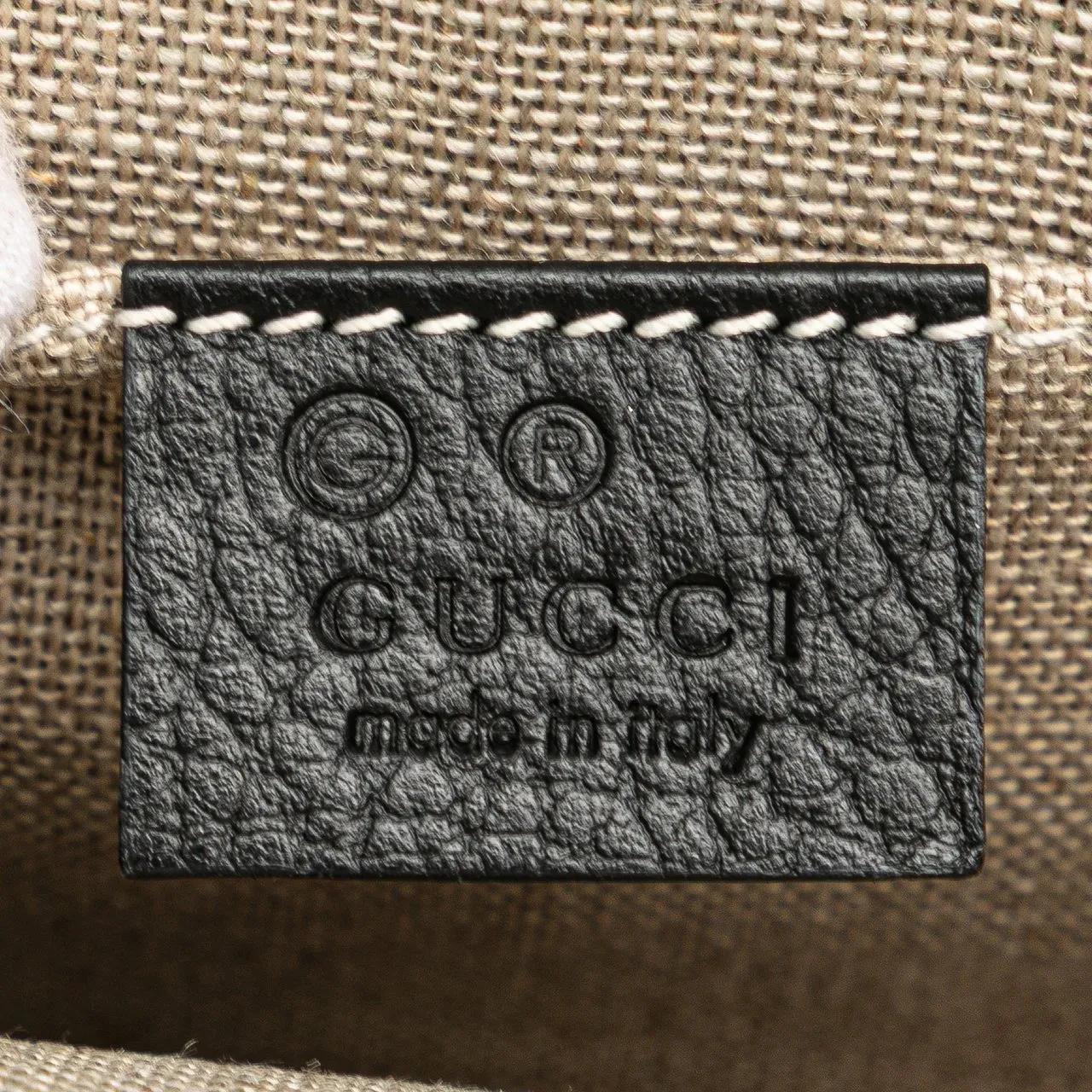 Thumbnail - Gucci Hobo Bags - Small Dollar Calfskin Interlocking G Crossbody - Gr. unisize - in Schwarz - für Damen