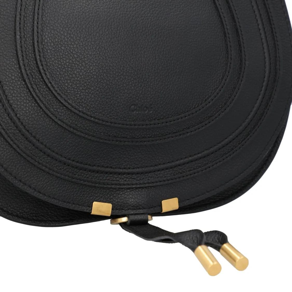 Chloé Hobo bags Marcie Medium Saddle Bag Black in zwart