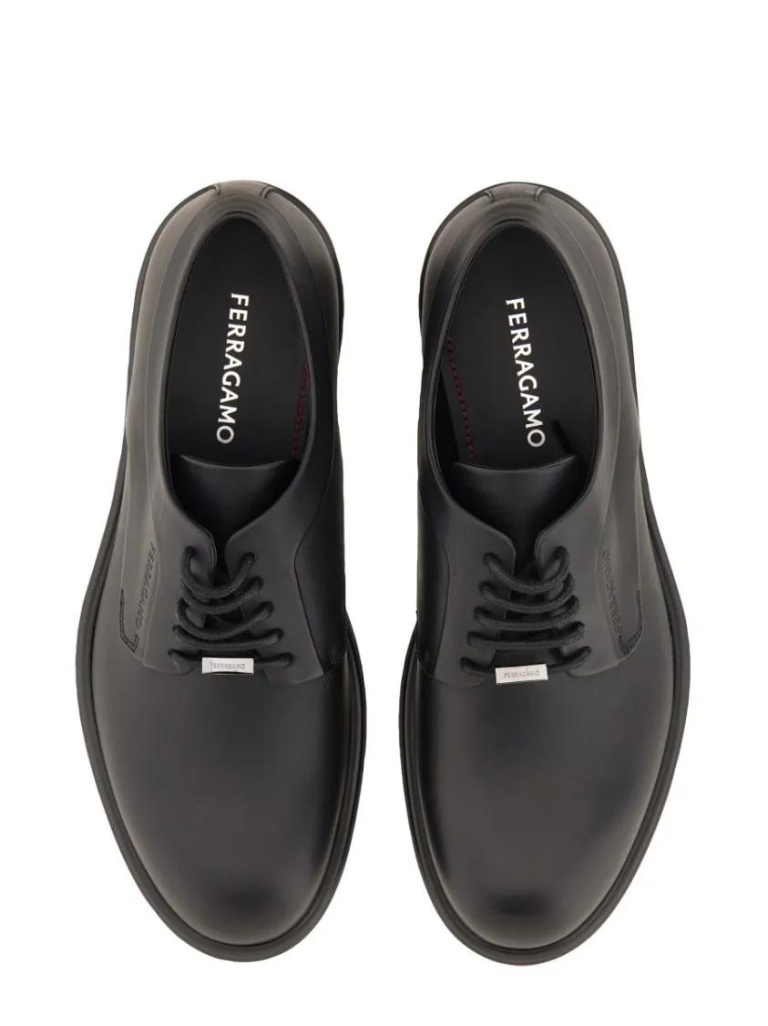 Thumbnail - Derby Shoes With Ornamental Detailing - Gr. 7_5 - in Schwarz