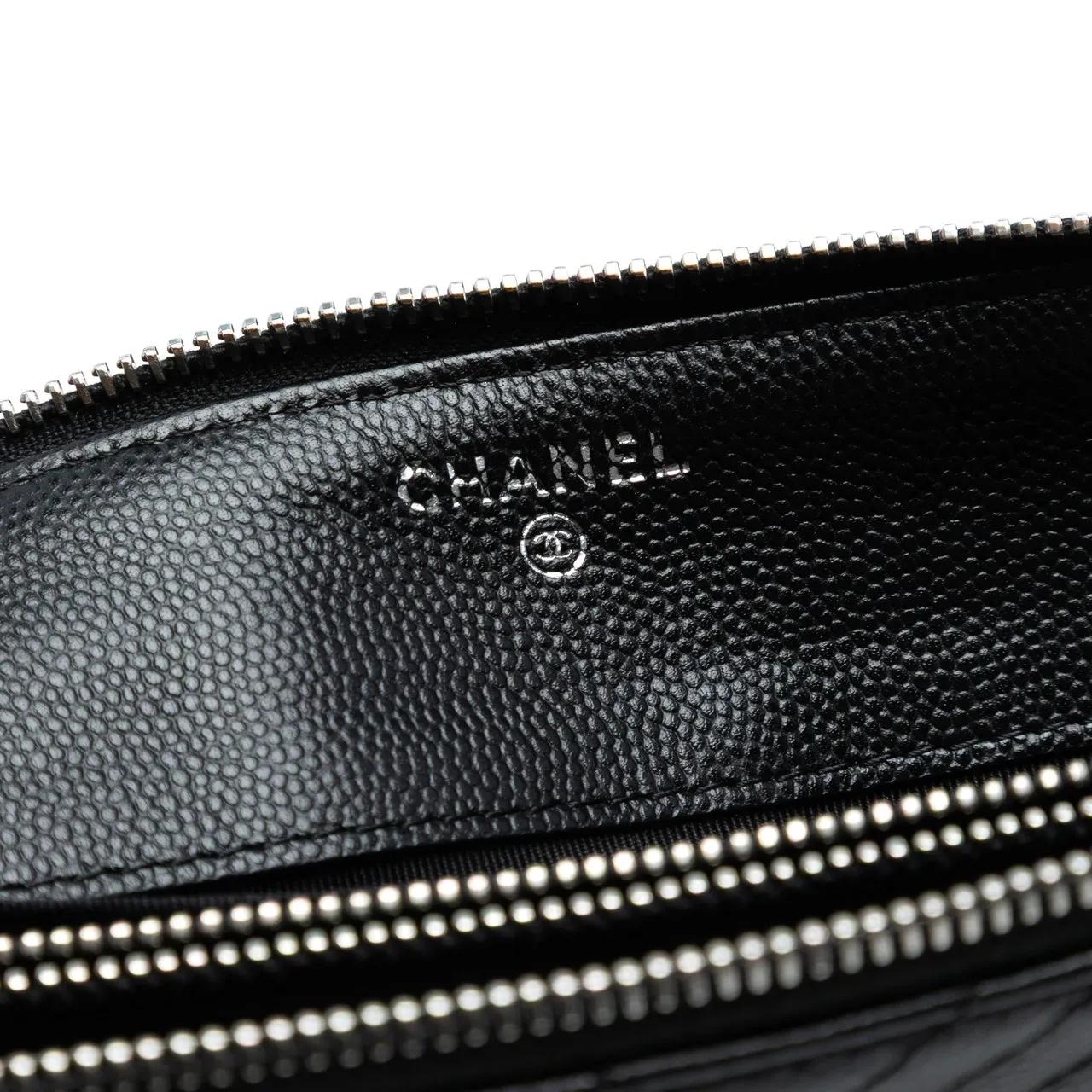 Thumbnail - Chanel Clutches - CC Chevron Caviar Zip Clutch - Gr. unisize - in Schwarz - für Damen