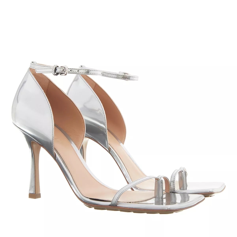 Bottega Veneta Riemchensandalen Stretch Strap Sandals Silver