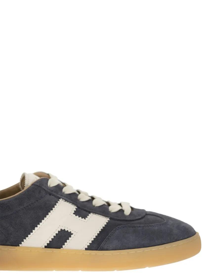 Thumbnail - Hogan Low-Top Sneaker - Retro-Inspired Cool Sneakers With Suede Upper - Gr. 7_5 - in Blau - für Damen