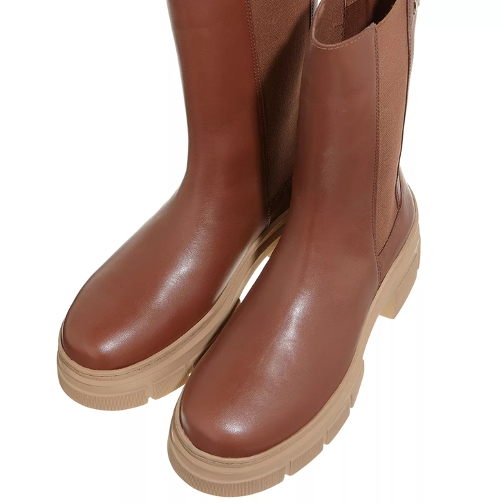 Boots cognac hotsell