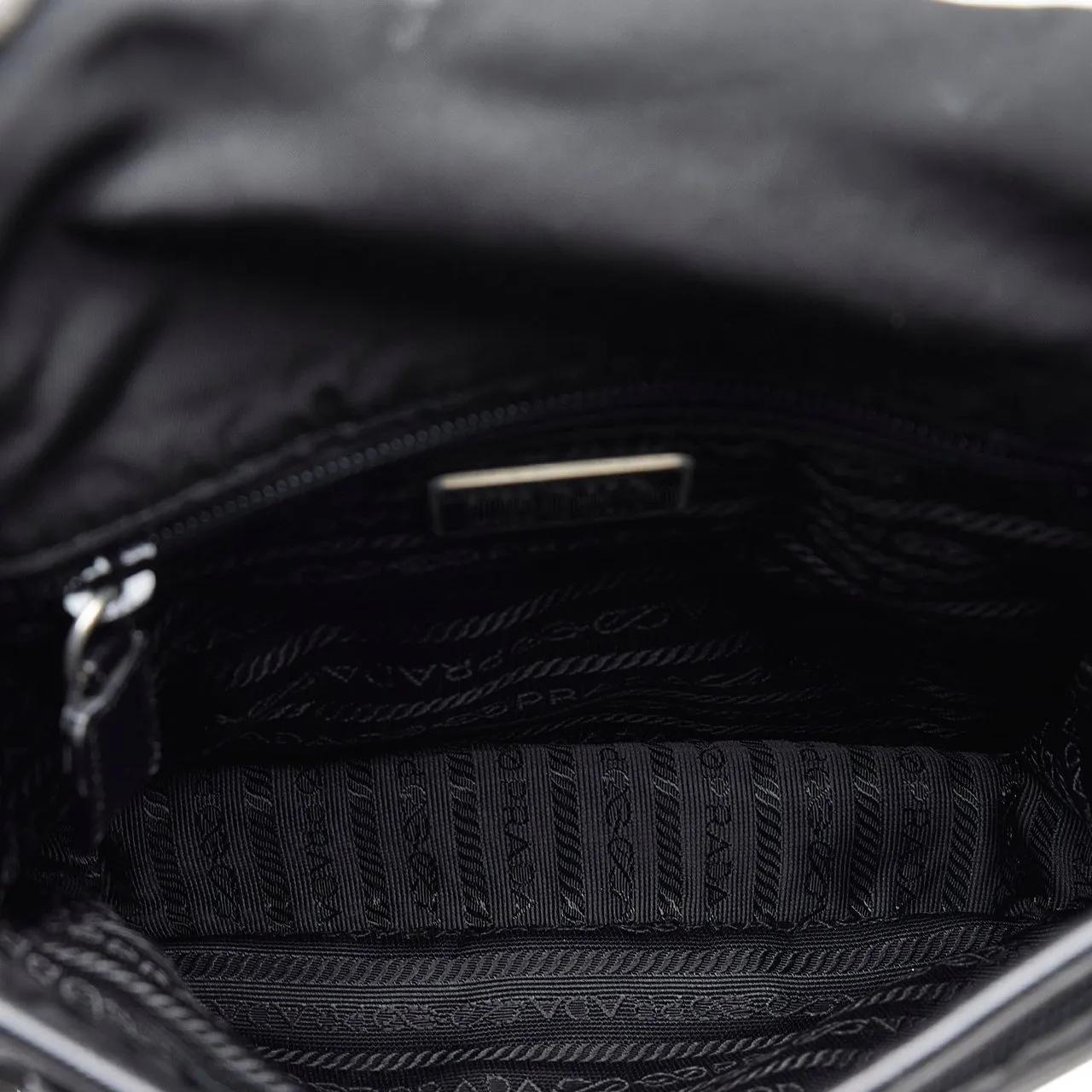 Thumbnail - Prada Hobo Bags - 2010-2023 Tessuto Buckle Messenger Bag - Gr. unisize - in Schwarz - für Damen