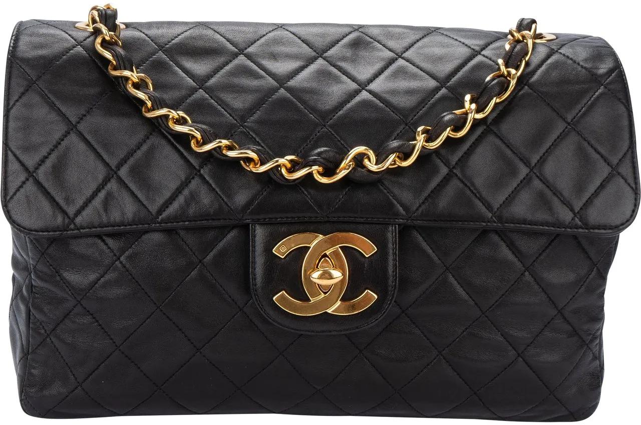 Chanel Crossbody Bags - Chanel Quilted Soft Lambskin 24K Gold Maxi Single - Gr. unisize - in Braun - für Damen