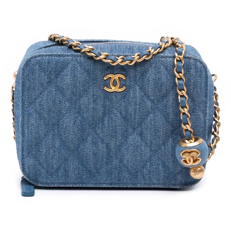 Chanel Schultertasche Quilted Denim Pearl Crush Camera Bag blau