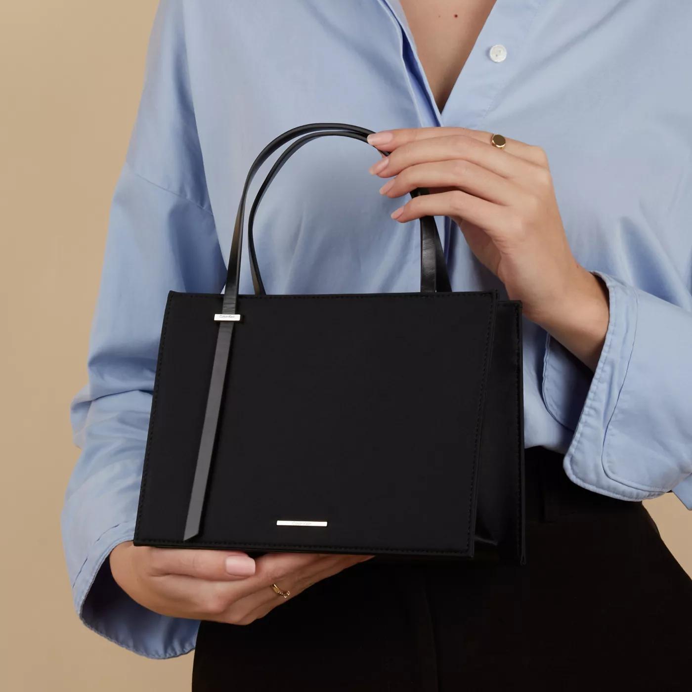 Calvin Klein Zwarte Satijnen CK Square Schoudertas Black Dames