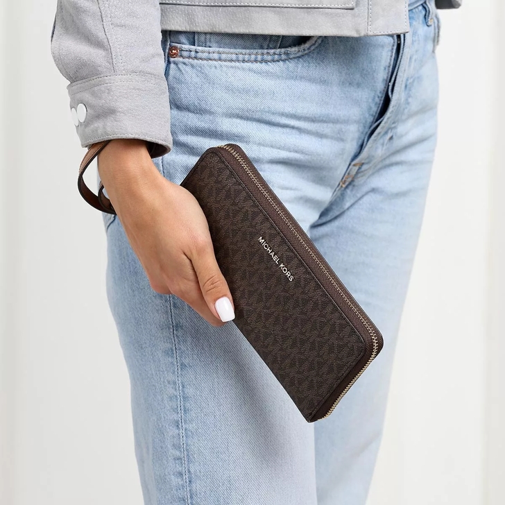 Michael Kors Jet Set Travel Continental Brown Continental Wallet