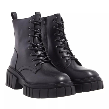 Steve madden black hot sale chunky boots