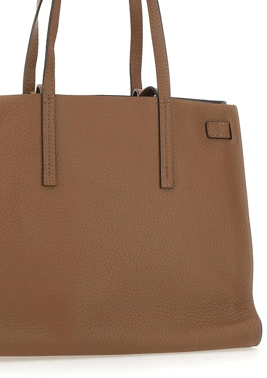 pinko Hobo bags Burnt Orange Quilted Shoulder Bag With Chain-Link in oranje