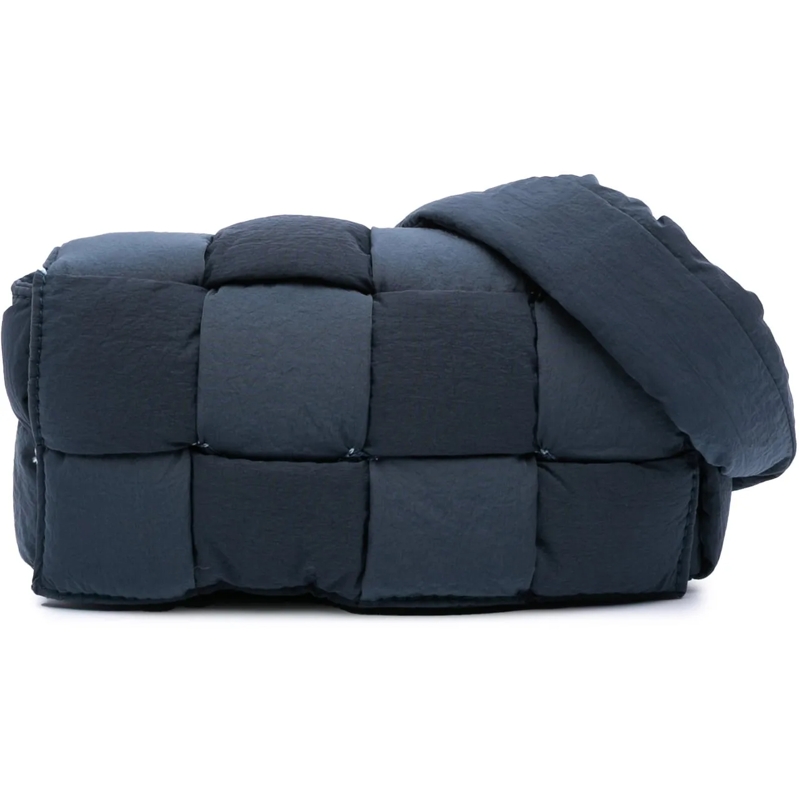 Bottega Veneta Sac à bandoulière Mini Nylon Intrecciato Padded Tech Cassette Crossb blau