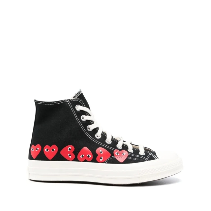 Comme des Garcons Sneaker basse High-Top Sneakers With Playful Heart Accents Black
