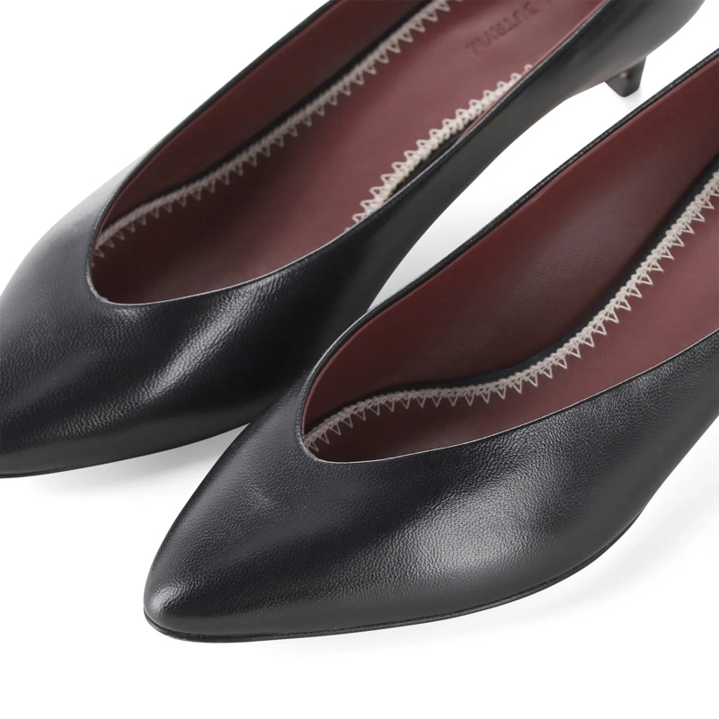 Magda Butrym Escarpins Pumps aus Leder schwarz(Image 3)