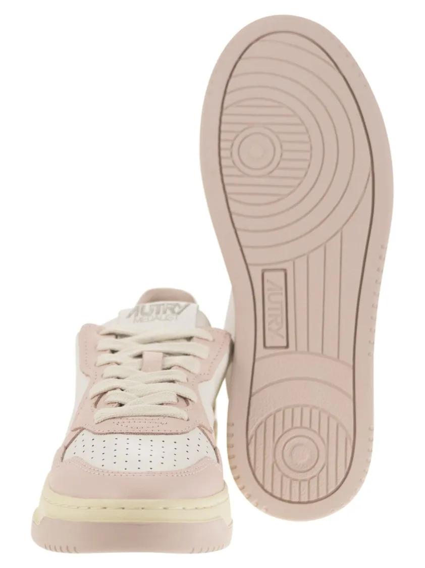 Thumbnail - Autry Low-Top Sneaker - Medalist Low - Two-Tone Leather Sneakers - Gr. 38 (EU) - in Rosa - für Damen
