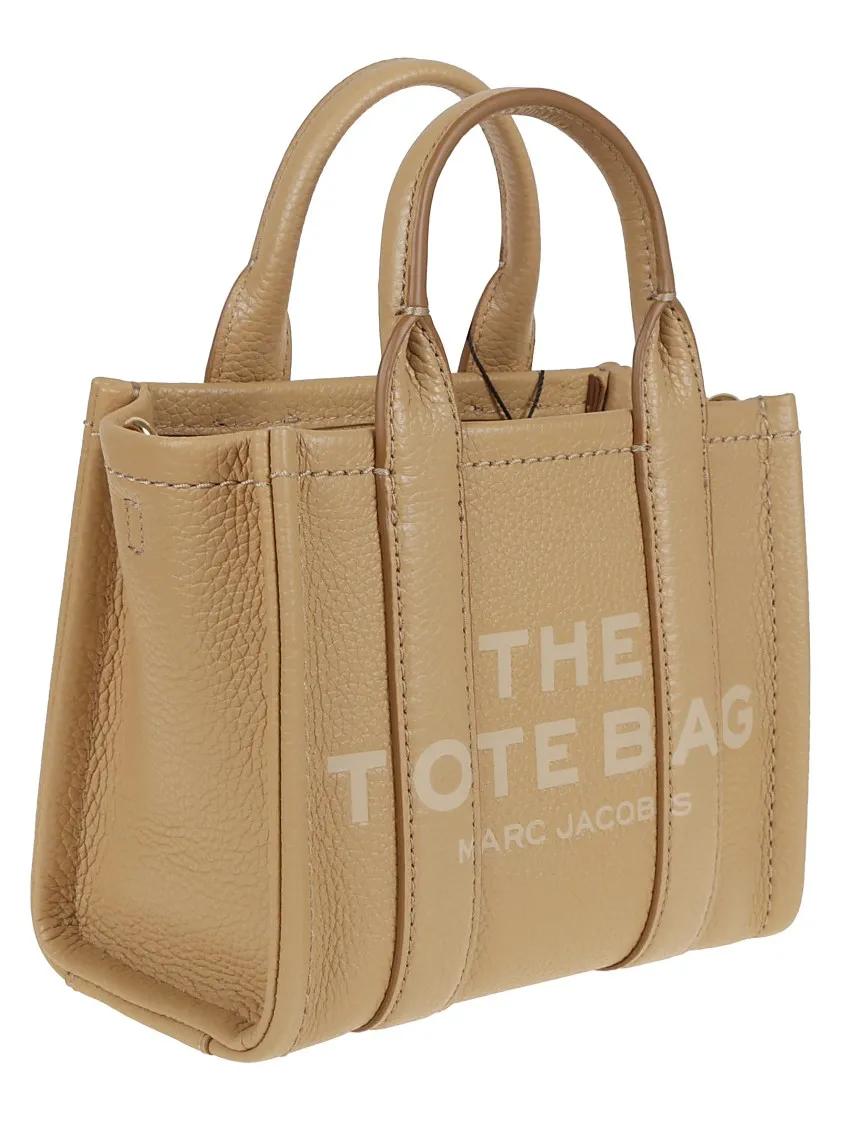 Marc Jacobs Shoppers & Totes The Crossbody Tote Bag in bruin