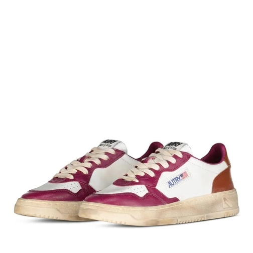 Autry International Low-Top Sneaker Sneaker im Used Look Rot