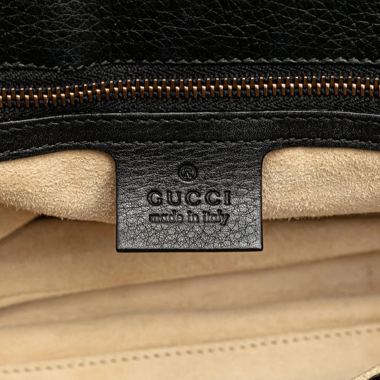 Thumbnail - Gucci Hobo Bags - Medium Leather 1973 Chain Shoulder Bag - Gr. unisize - in Schwarz - für Damen