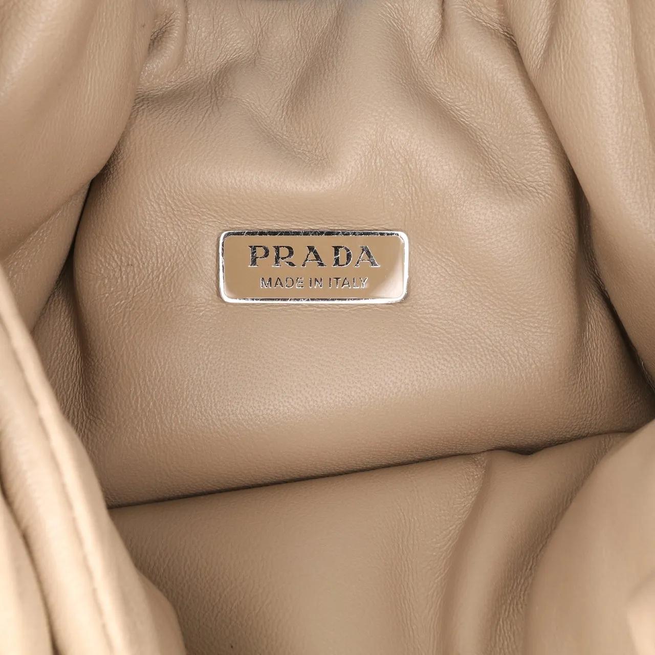 Thumbnail - Prada Hobo Bags - 2013-2024 Medium Nappa Soft Padded Double Handled - Gr. unisize - in Braun - für Damen