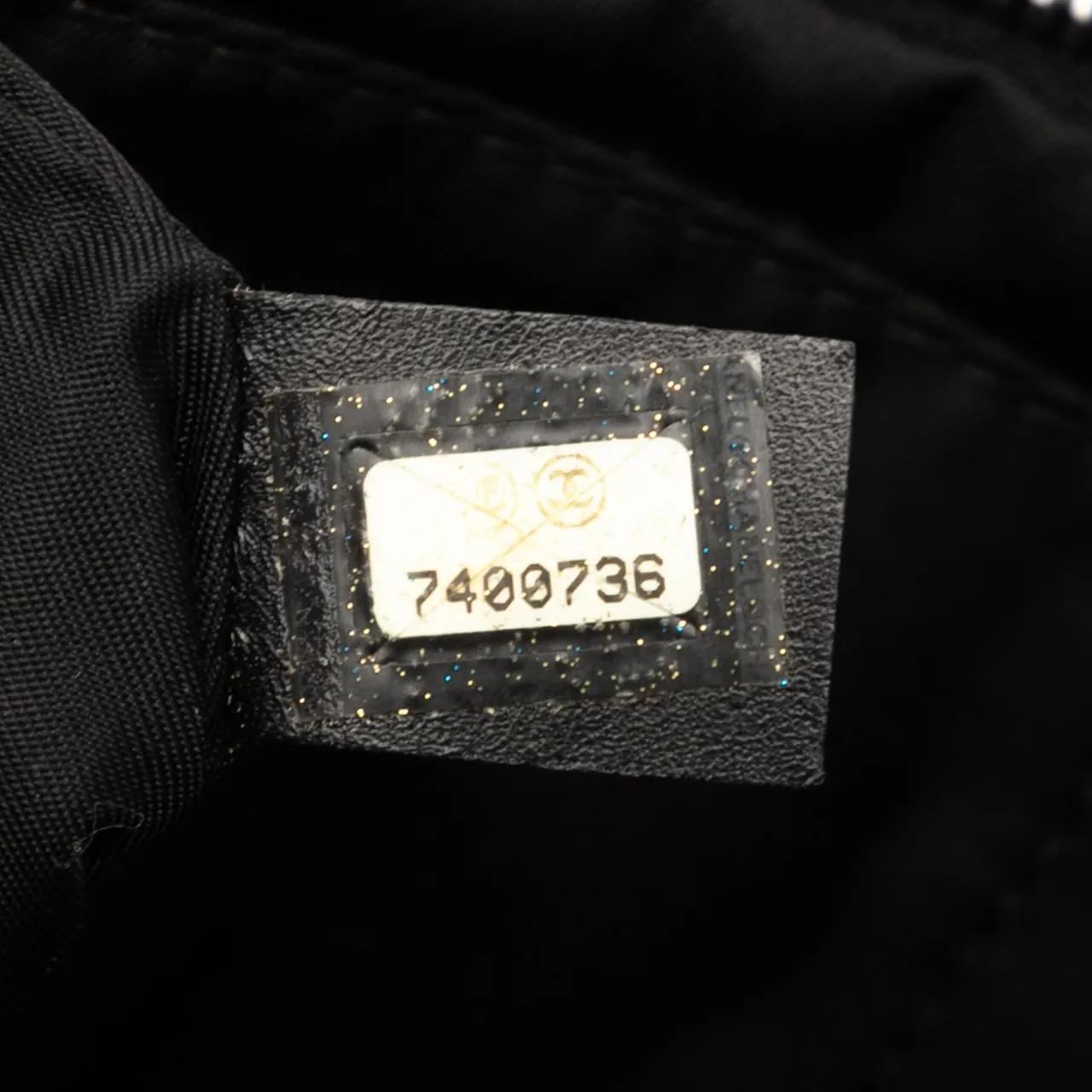 Thumbnail - Chanel Clutches - New Travel Line Nylon Wristlet Clutch - Gr. unisize - in Schwarz - für Damen