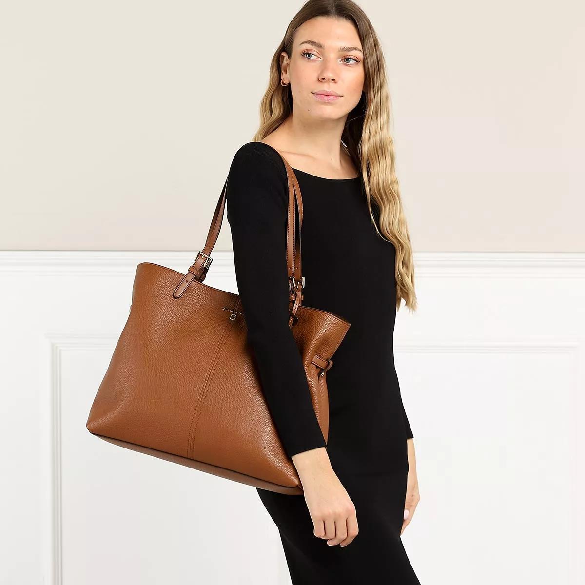 Largest michael on sale kors tote