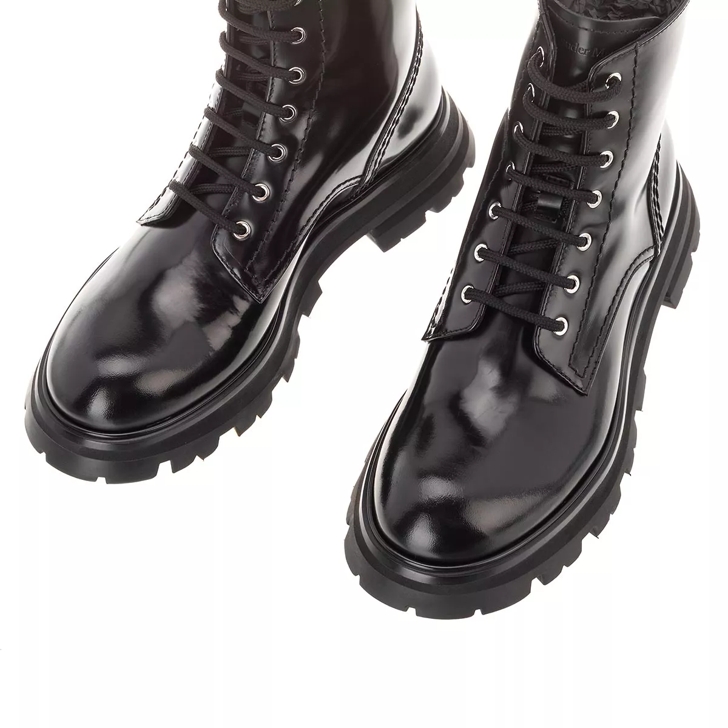 Alexander mcqueen leather outlet boots