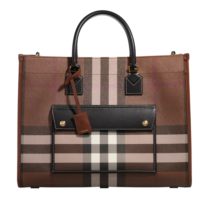 Burberry hotsell medium tote