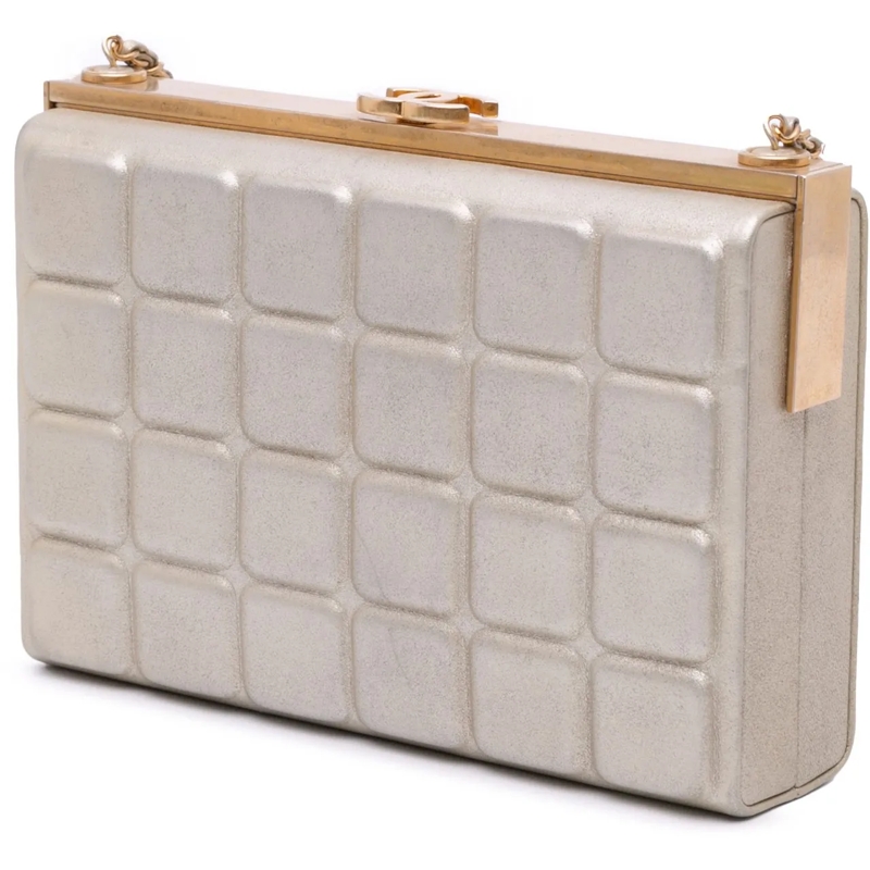 Chanel Schultertasche Chocolate Bar Metallic Lambskin Frame Clutch with  gold