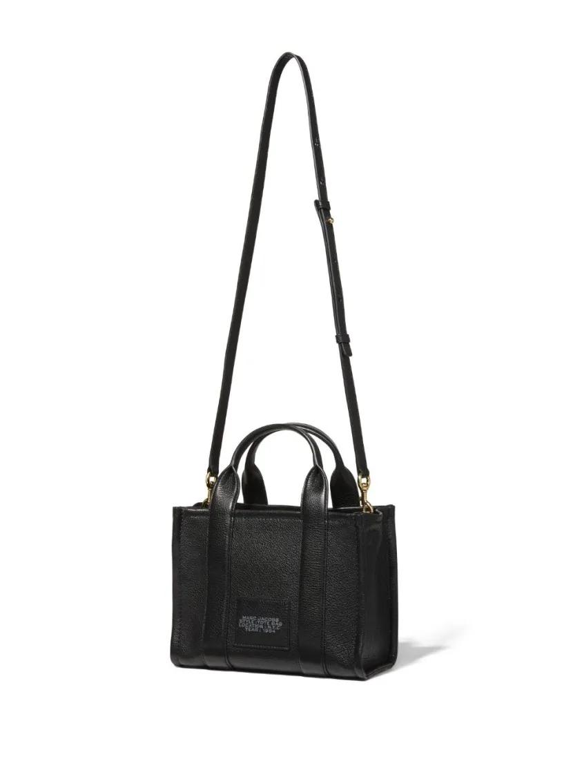 Thumbnail - Marc Jacobs Shopper & Totes - Textured Black Tote Bag With Dual Handles And Adju - Gr. unisize - in Schwarz - für Damen