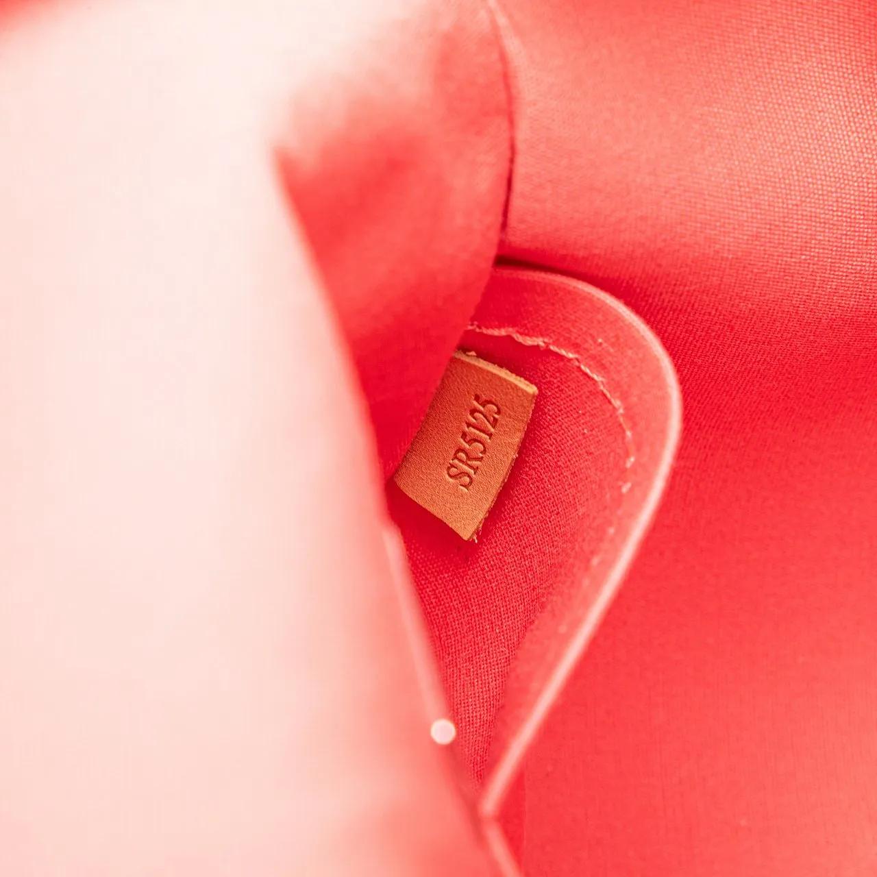 Thumbnail - Louis Vuitton Hobo Bags - Monogram Vernis Pasadena - Gr. unisize - in Gold - für Damen