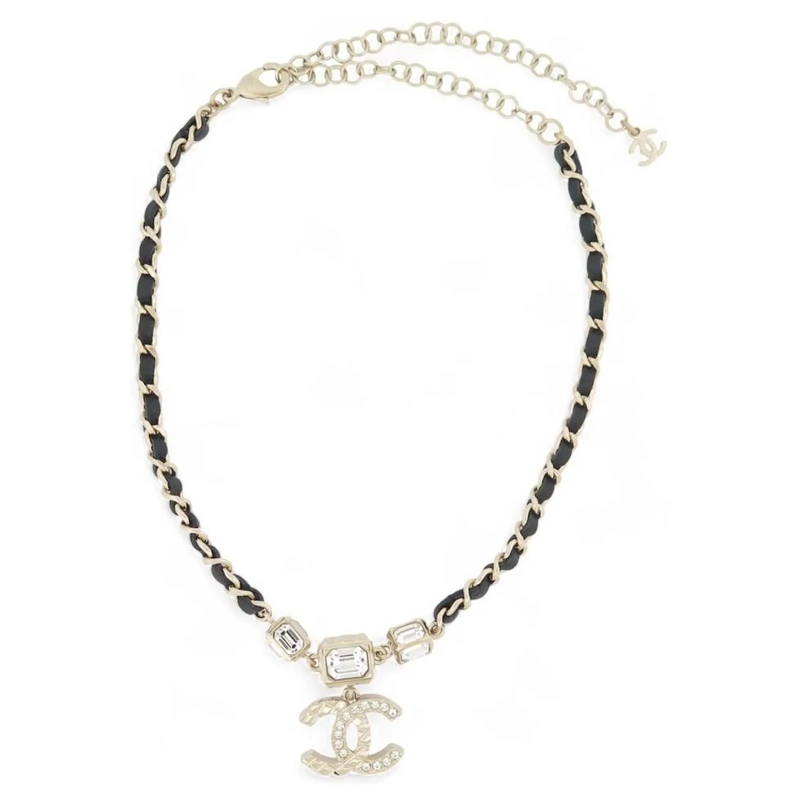 Chanel Mittellange Halskette NEUE CHANEL CC LOGO STRASS HALSKETTE GOLDENE METAL lila