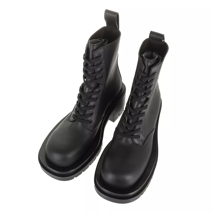 Bottega Veneta Lug Boots Leather Black | Lace up Boots