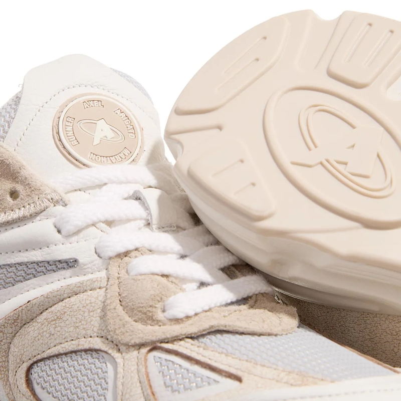 Axel Arigato Low-Top-Sneaker Marathon Runner Beige/White (Image 3)
