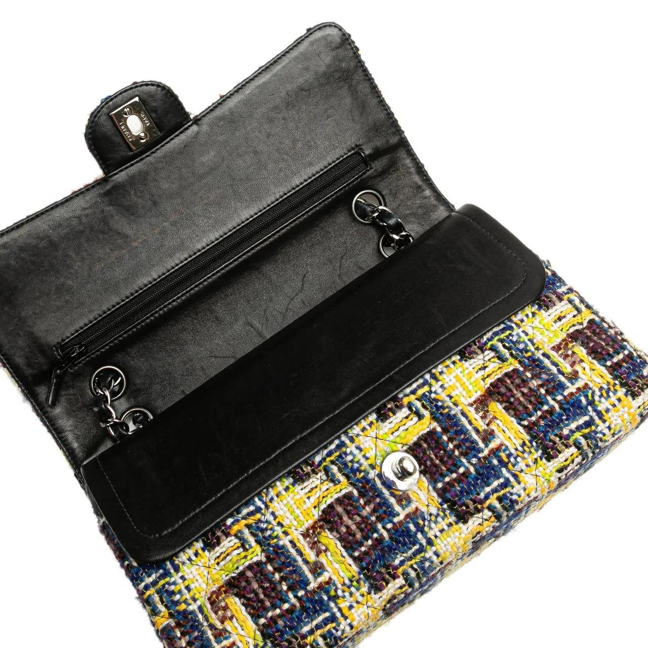 Thumbnail - Chanel Hobo Bags - Medium Classic Tweed Double Flap - Gr. unisize - in Gelb - für Damen