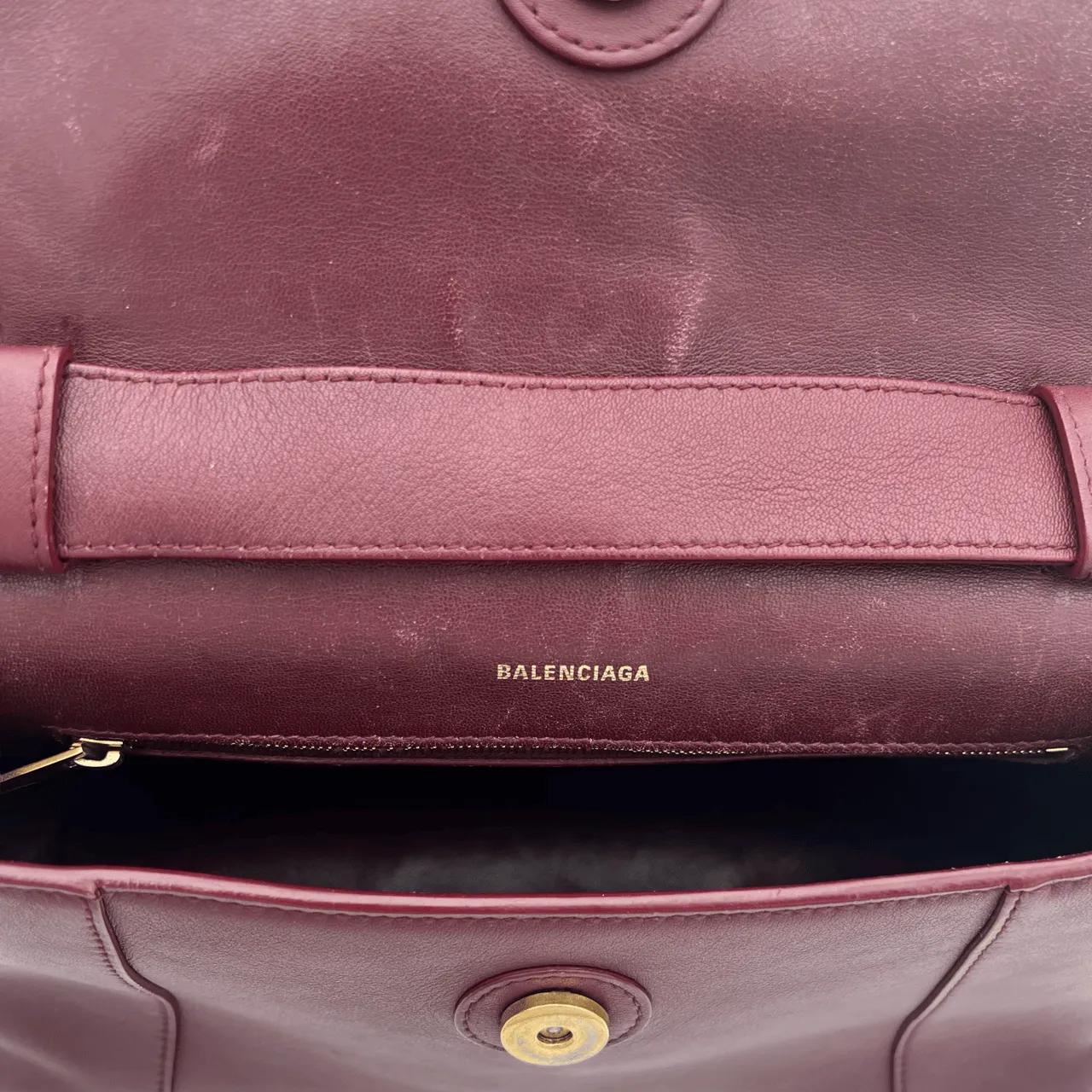 Thumbnail - Balenciaga Crossbody Bags - Balenciaga Downtown - Bordeaux - Gr. unisize - in Rot - für Damen