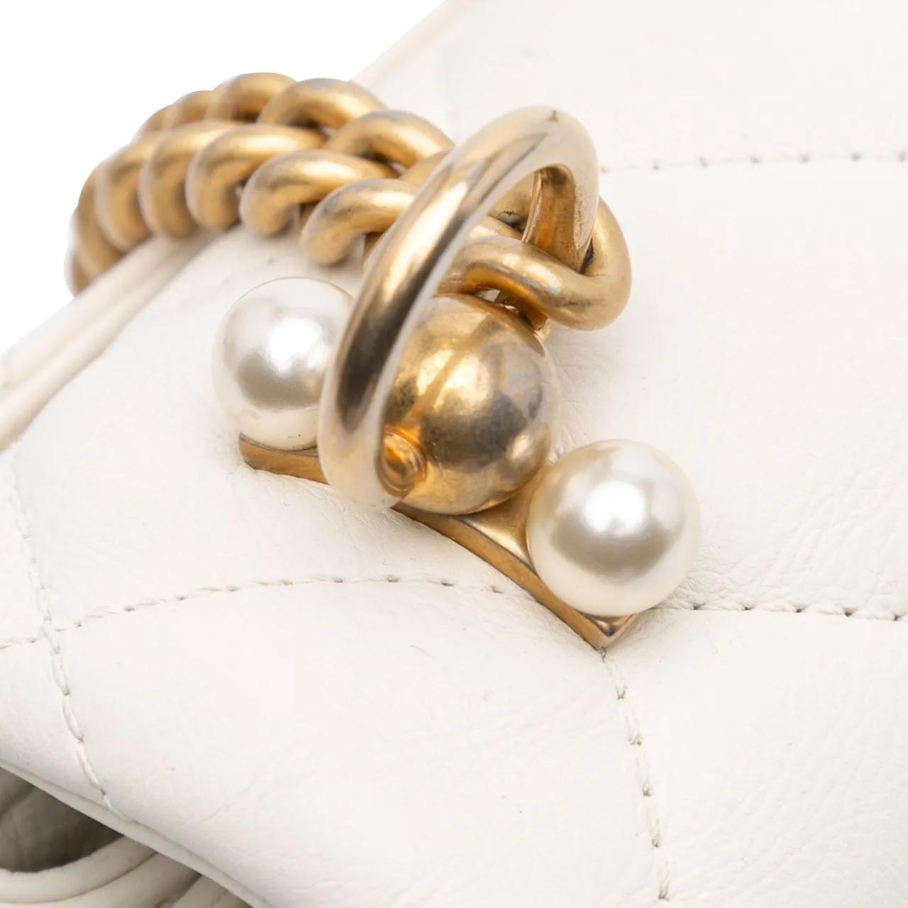 Thumbnail - Chanel Hobo Bags - 2019 Mini Quilted Calfskin Pearl CC Accordion Flap - Gr. unisize - in Weiß - für Damen