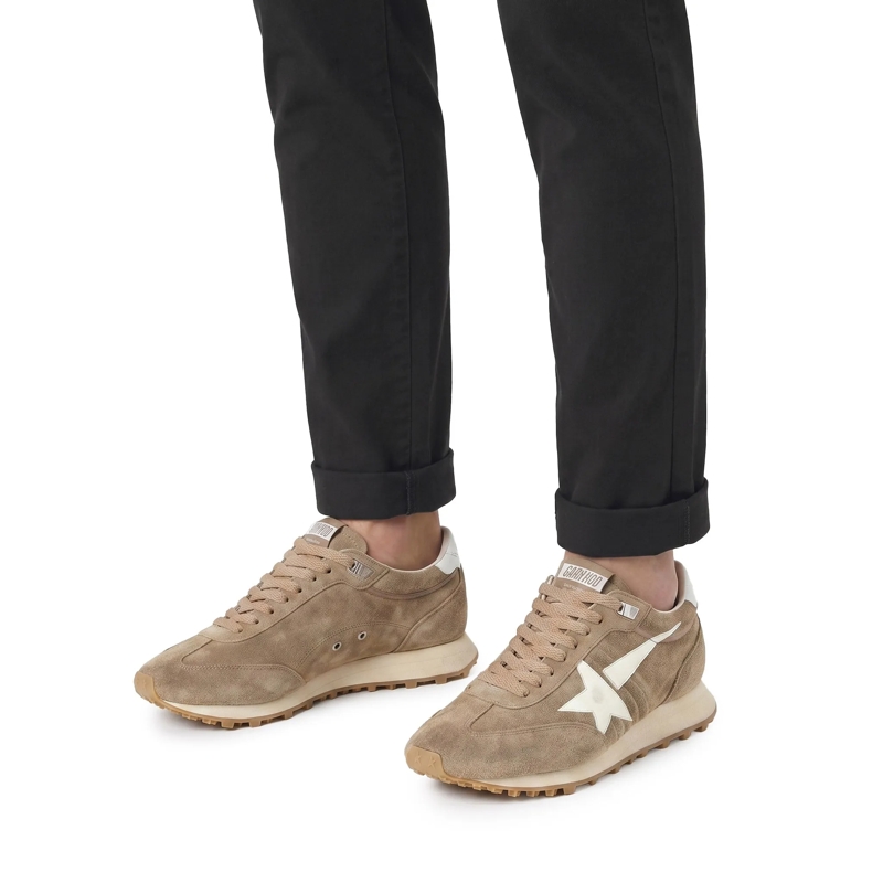 Golden Goose Low-Top-Sneaker Sneaker Marathon aus Velourseder braun(Image 2)