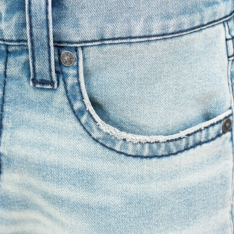 True Religion Jeans - Modell: Billy- Bootcut- Bequeme Passform- Mar hell-blau(Image 5)