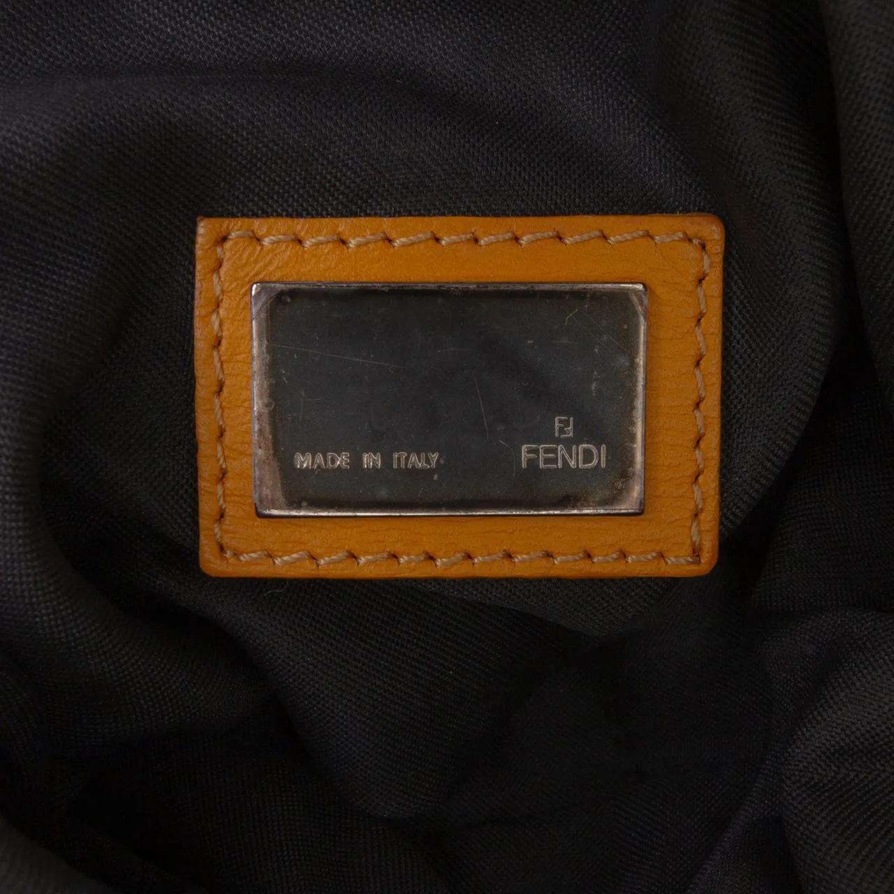 Thumbnail - Fendi Hobo Bags - Small Zebra Print Canvas Oyster Hobo - Gr. unisize - in Braun - für Damen