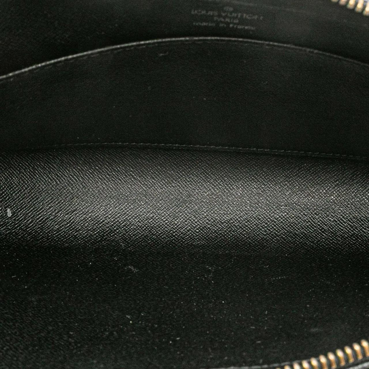 Thumbnail - Louis Vuitton Clutches - Taiga Baikal - Gr. unisize - in Schwarz - für Damen