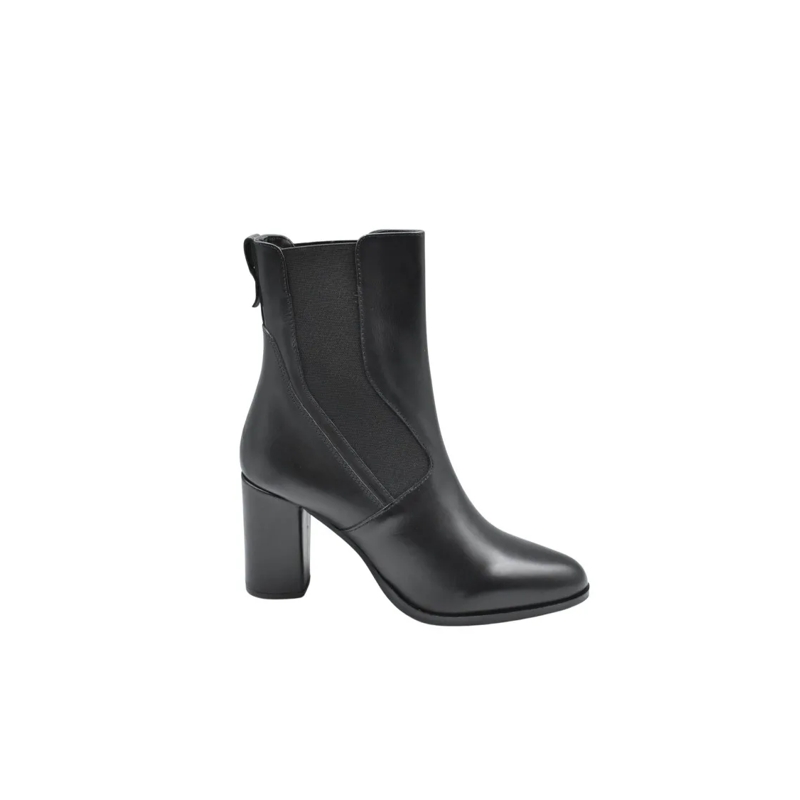 Janet & Janet Laarzen Pointed Toe Black Ankle Boots Black