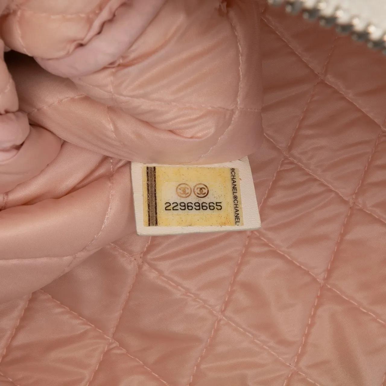 Thumbnail - Chanel Clutches - Large Quilted Printed Canvas Coco Cuba Libre O Cas - Gr. unisize - in Weiß - für Damen