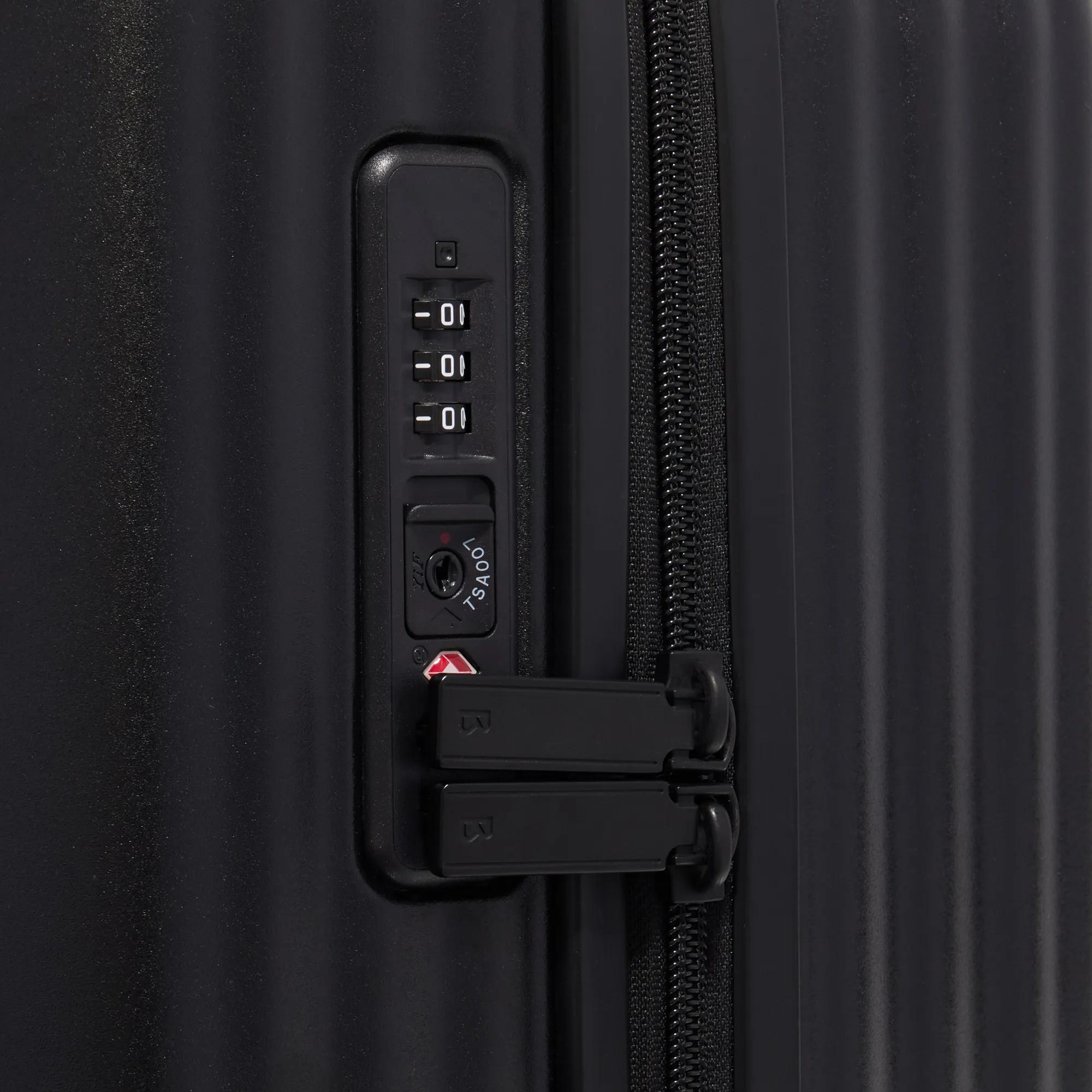 Bogner Koffer Piz Tamaro C55 Trolleycase Svz 4W in zwart