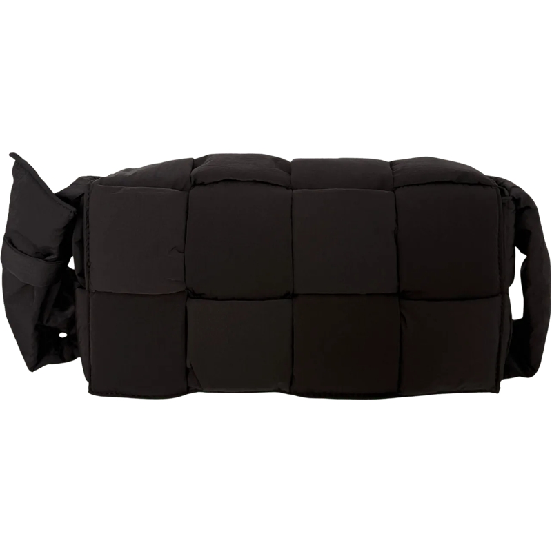 Bottega Veneta Tote Bottega Veneta Medium Padded Tech Cassette Bag Bla schwarz