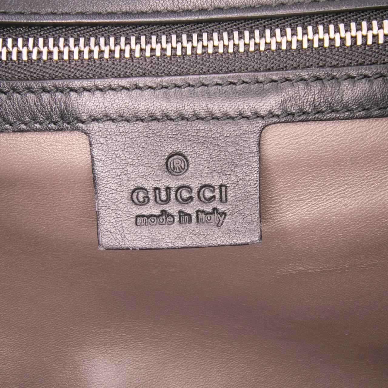 Thumbnail - Gucci Hobo Bags - Medium Leather Dollar Interlocking G Crossbody - Gr. unisize - in Schwarz - für Damen