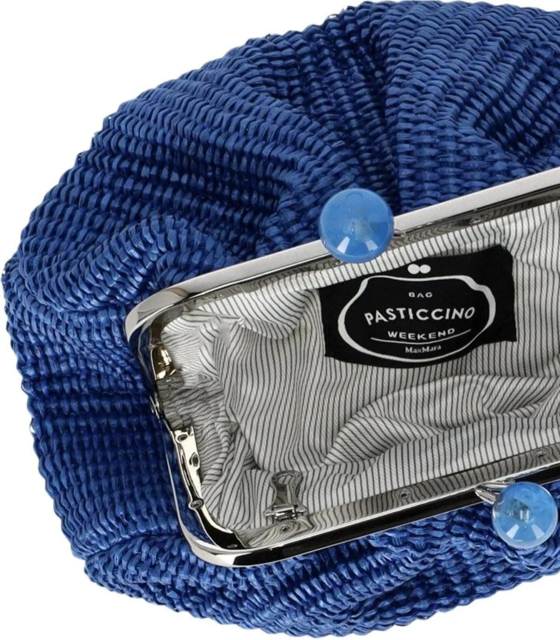 Max Mara Clutches Pasticcino Palmas Small Blue Clutch Bag in blauw