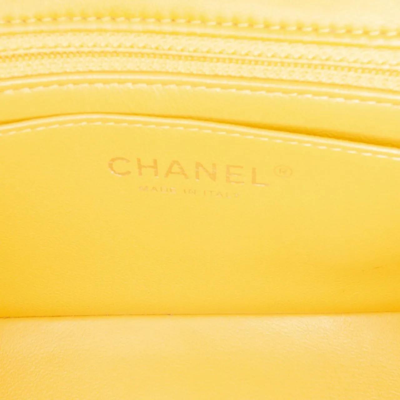 Thumbnail - Chanel Hobo Bags - Mini Rectangular Classic Lambskin Single Flap - Gr. unisize - in Gelb - für Damen