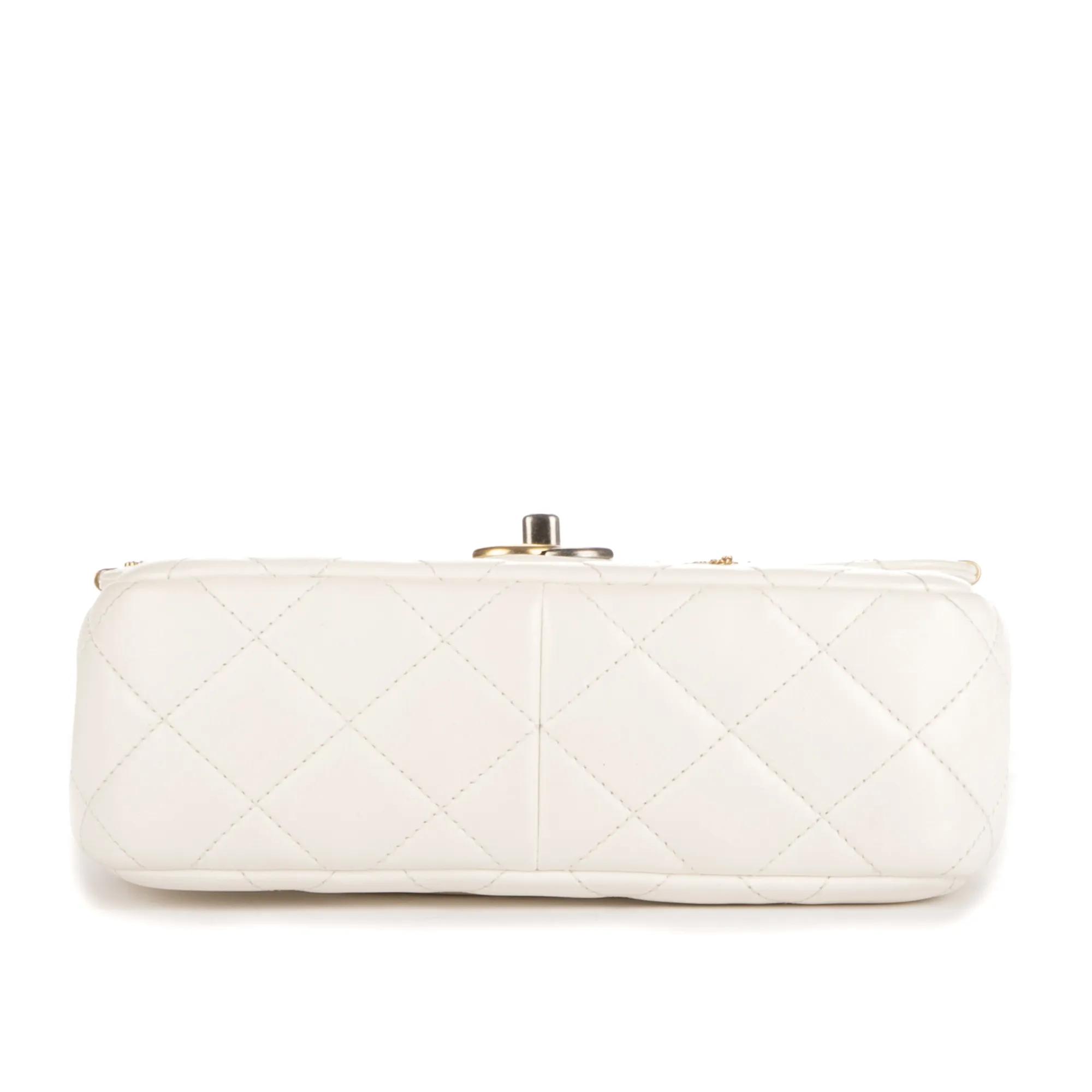 Thumbnail - Chanel Crossbody Bags - Coco Clips Rhinestones Single Flap - Gr. unisize - in Weiß - für Damen