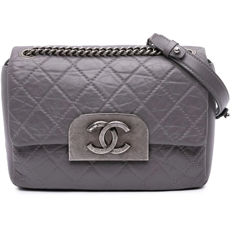 Chanel Sac à bandoulière Quilted Aged Calfskin CC Square Flap lila